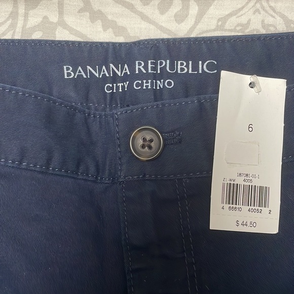 NWT Banana Republic City Chino Shorts in Navy - Picture 4 of 5